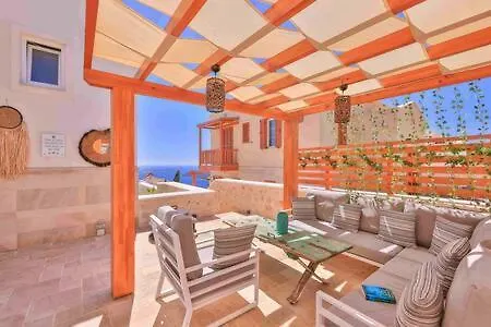 Βίλα Blue, Lavanta, Καλκάν